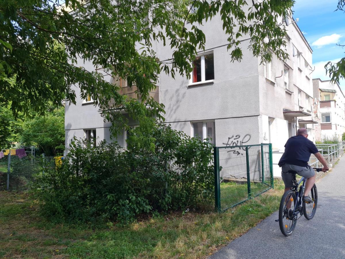 Apartament Kraszewskiego - Retro, Blisko Starowki, Kolo Parku, Ogrod Dla Gosci, Rowery Free Торунь Экстерьер фото